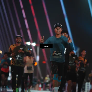 Runner Photo 6249965