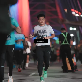 Runner Photo 6249986