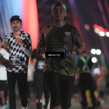 Runner Photo 6250061