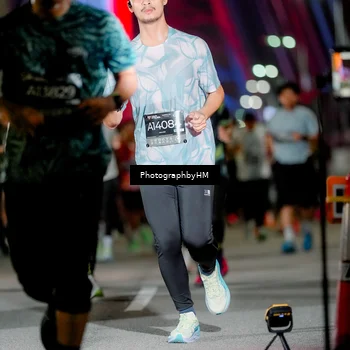 Runner Photo 6250073
