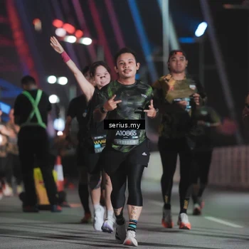 Runner Photo 6250100