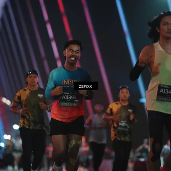 Runner Photo 6250170