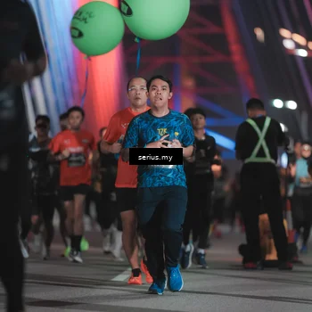 Runner Photo 6250262