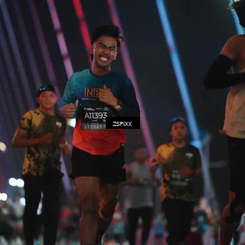 Runner Photo 6250293
