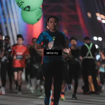 Runner Photo 6250301