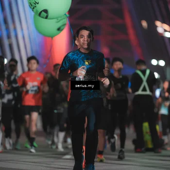 Runner Photo 6250332