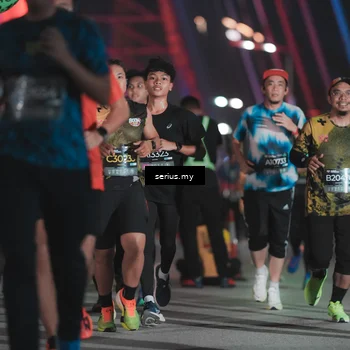 Runner Photo 6250345