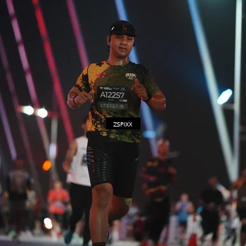 Runner Photo 6250418