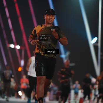 Runner Photo 6250422