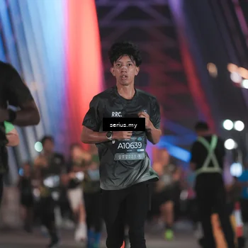 Runner Photo 6250454