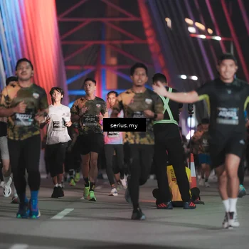 Runner Photo 6250498