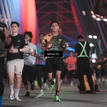 Runner Photo 6250569