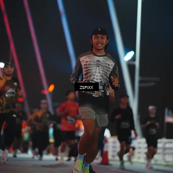 Runner Photo 6250603