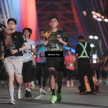 Runner Photo 6250619