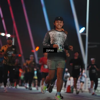 Runner Photo 6250622