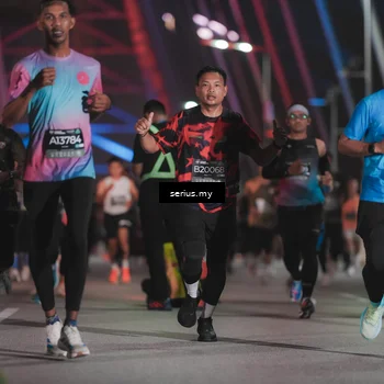 Runner Photo 6250665