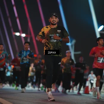 Runner Photo 6250683