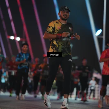 Runner Photo 6250741