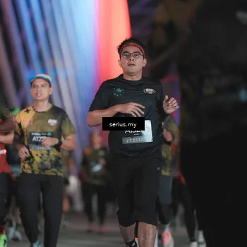 Runner Photo 6250868