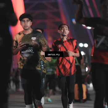 Runner Photo 6250916