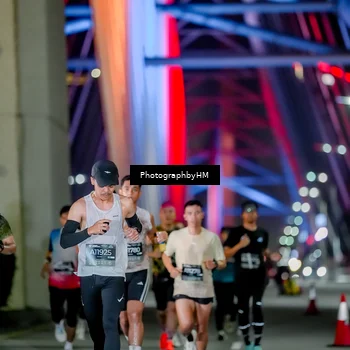 Runner Photo 6251029