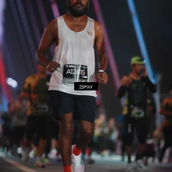 Runner Photo 6251068