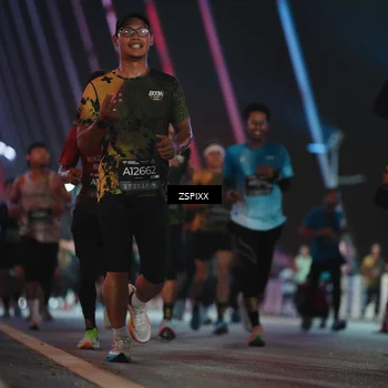 Runner Photo 6251146