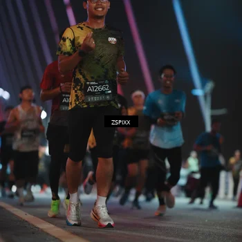 Runner Photo 6251157