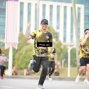 Runner Photo 6251174