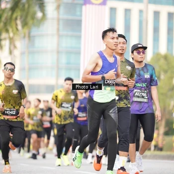 Runner Photo 6251221