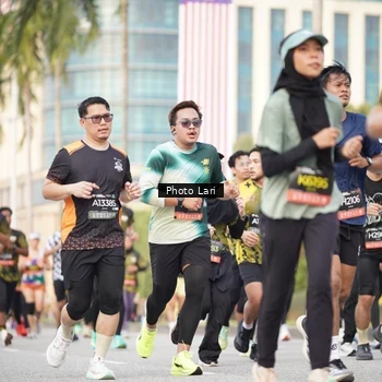 Runner Photo 6251250