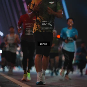 Runner Photo 6251312