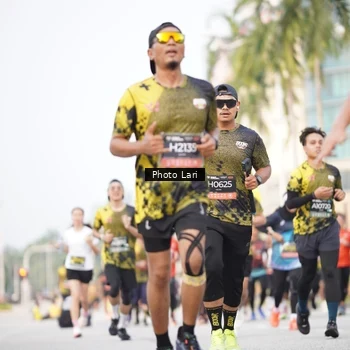 Runner Photo 6251338