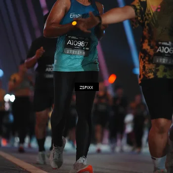 Runner Photo 6251350