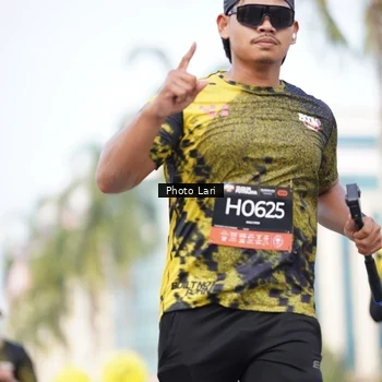 Runner Photo 6251382