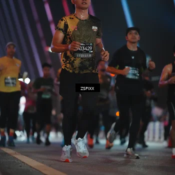 Runner Photo 6251396