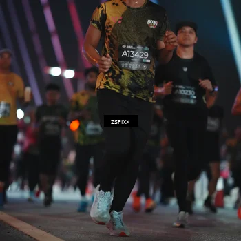 Runner Photo 6251441