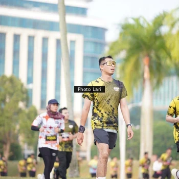 Runner Photo 6251448