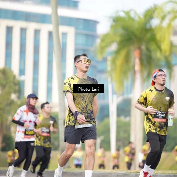 Runner Photo 6251460