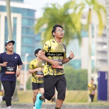 Runner Photo 6251506