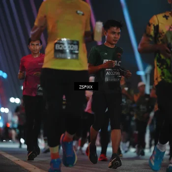 Runner Photo 6251542