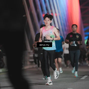 Runner Photo 6251565