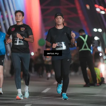 Runner Photo 6251590