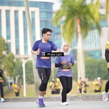 Runner Photo 6251596
