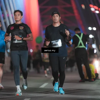 Runner Photo 6251600