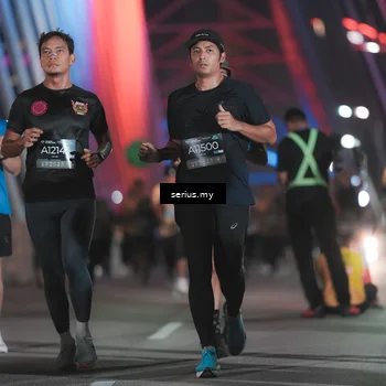 Runner Photo 6251644