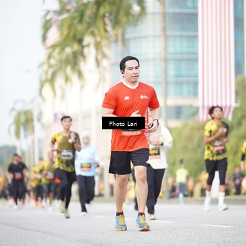 Runner Photo 6251664
