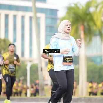 Runner Photo 6251677