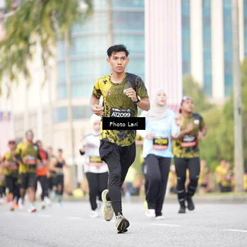 Runner Photo 6251678