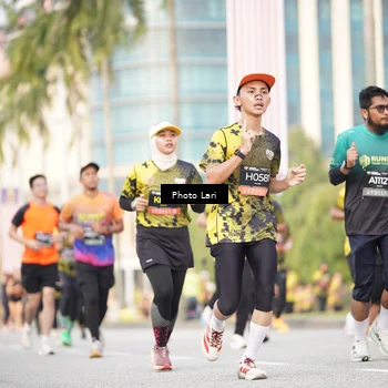 Runner Photo 6251723